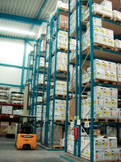 Wirtschaft + Unternehmen: Führung in Farbe Wirtschaft + Unternehmen: Führung in Farbe