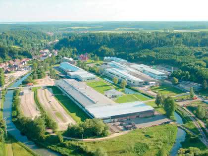 Wirtschaft + Unternehmen: Kontinuität über Jahrhunderte Wirtschaft + Unternehmen: Kontinuität über Jahrhunderte