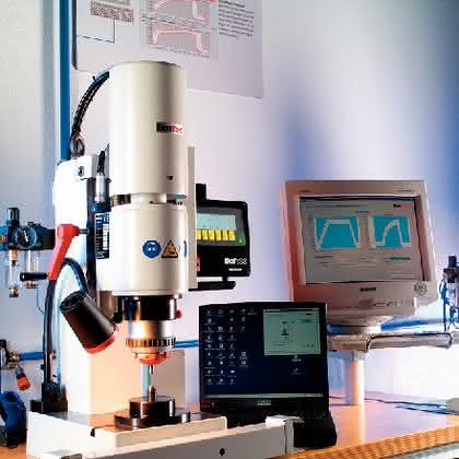 Handhabungstechnik: Schnell und sicher nieten Handhabungstechnik: Schnell und sicher nieten
