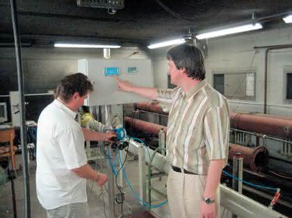 Sensorik + Messtechnik: Explosion im Rohr Sensorik + Messtechnik: Explosion im Rohr