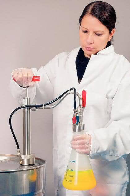 Gasdichte Edelstahl-Fasspumpe: Geruchfrei abfüllen im Gaspendelverfahren 