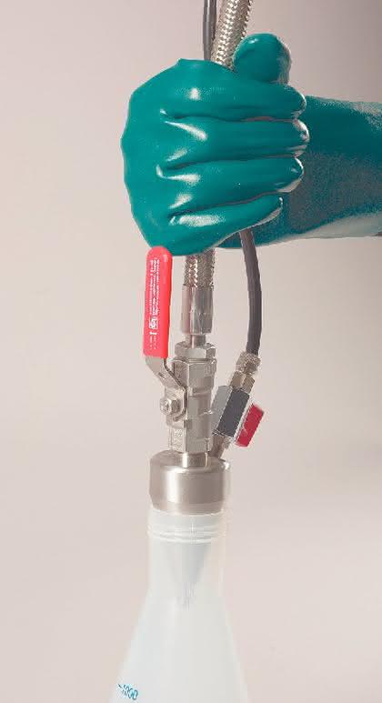 Gasdichte Edelstahl-Fasspumpe: Geruchfrei abfüllen im Gaspendelverfahren 