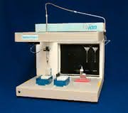 Ionenkanal-Screening-System Flyscreen 8500 Roboter: Ionenkanal-Screening auf den Kopf gestellt