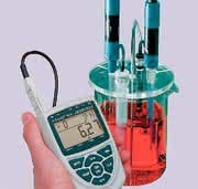 Universal-pH-Meter ALMEMO 2490: pH-Meter mit flexiblen Anschlüssen