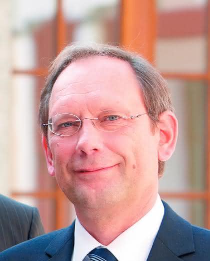 Wirtschaft + Unternehmen: Aus dem  Vollen greifen