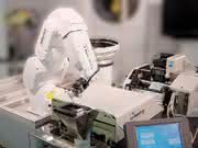 Steuerungstechnik: Wenn Roboter einpacken