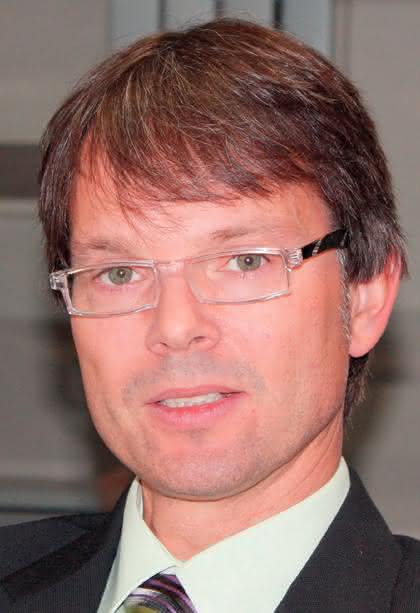 Steuerungstechnik: Schnelle Biege  im Portal