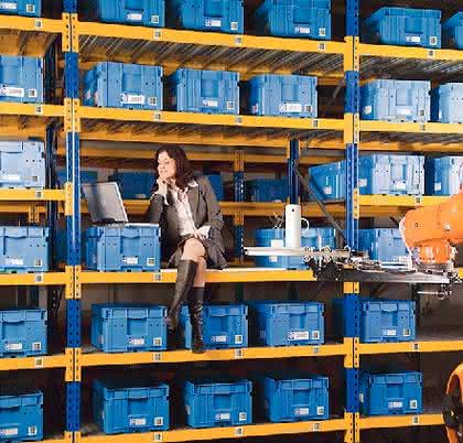 Fördertechnik: Reibungs- lose Intralogistik Fördertechnik: Reibungs- lose Intralogistik
