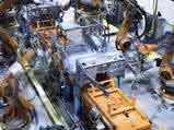 Wirtschaft + Unternehmen: Kuka Toledo nimmt Karosserieproduktion des Jeep Wrangler wieder auf Wirtschaft + Unternehmen: Kuka Toledo nimmt Karosserieproduktion des Jeep Wrangler wieder auf