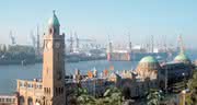 Wirtschaft + Unternehmen: Megatech schult  in Hamburg