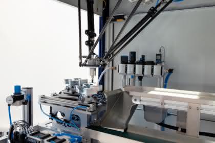 Fördertechnik: Wechsel per Knopfdruck Fördertechnik: Wechsel per Knopfdruck