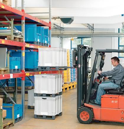 Wirtschaft + Unternehmen: Vom Schmuck zur Logistik Wirtschaft + Unternehmen: Vom Schmuck zur Logistik