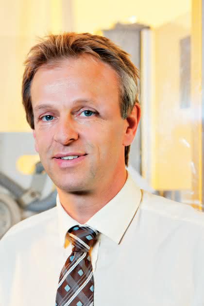 Wirtschaft + Unternehmen: Unwägbarkeiten im Griff Wirtschaft + Unternehmen: Unwägbarkeiten im Griff