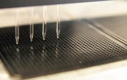 Fachbeitrag: Liquid Handling für  miniaturisierte Testsysteme