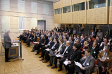 Wirtschaft + Unternehmen: Mit grüner Technik Geld verdienen