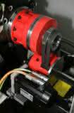 Wirtschaft + Unternehmen: Hainbuch stellt neuen Elektro-Spanner vor