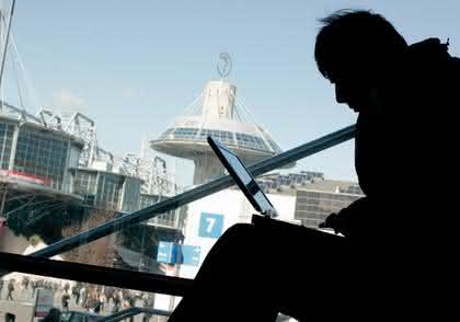 Wirtschaft + Unternehmen: Die Cebit, Clouds  und Collaboration