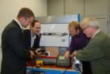 Wirtschaft + Unternehmen: Atlas Copco Tools spendet Werkzeuge im Wert von 25.000 Euro Wirtschaft + Unternehmen: Atlas Copco Tools spendet Werkzeuge im Wert von 25.000 Euro