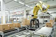 MRK + Cobots: Hauben-Handling: Palettieren verpackter Dunstabzugshauben