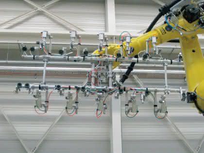 Handhabungstechnik: Baukasten-Lösung: Innovative Entnahme von Großteilen aus Spritzgießmaschinen Handhabungstechnik: Baukasten-Lösung: Innovative Entnahme von Großteilen aus Spritzgießmaschinen