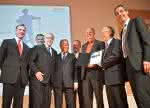 Wirtschaft + Unternehmen: Energy Efficiency Award 2010 für SMA Wechselrichter-Fabrik Wirtschaft + Unternehmen: Energy Efficiency Award 2010 für SMA Wechselrichter-Fabrik