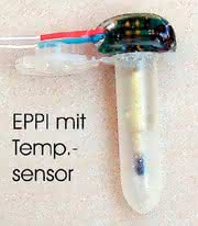 Labortechnik: Temperatur-Messsonde im Rotor einer Zentrifuge