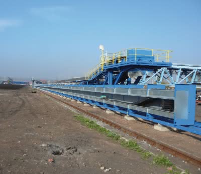 Lineartechnik: Igus: Weite Welt der Energieketten