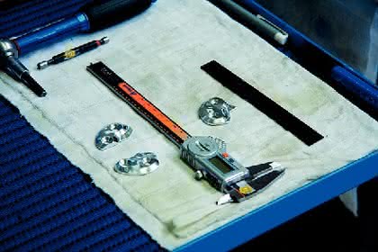 Industrieroboter: Flexibilität im Griff