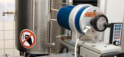 Sensorik + Messtechnik: Prüfen unter hohen Temperaturen Sensorik + Messtechnik: Prüfen unter hohen Temperaturen