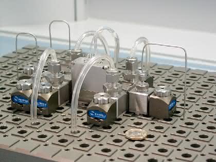 Micro-Components: Kooperation in der Mikroreaktortechnik 