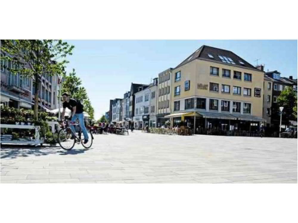 GaLaBau: Pflasterbelag für Platzgestaltung 