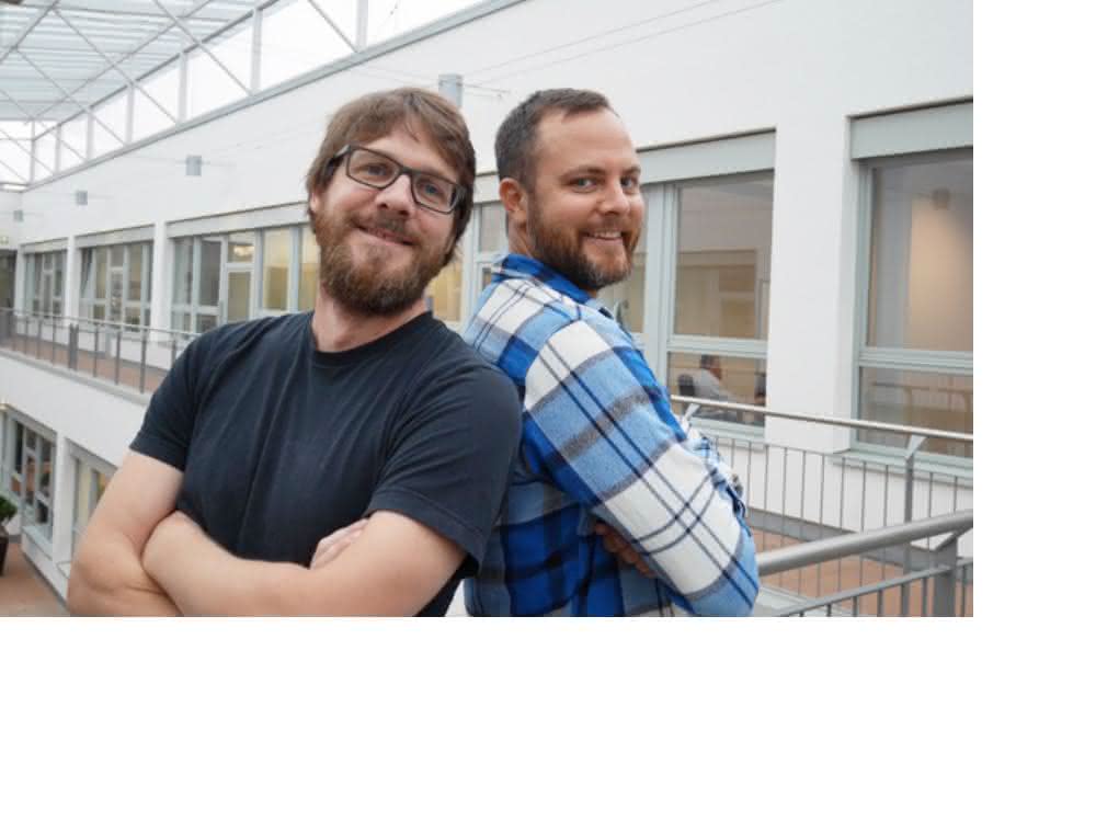 Wissenschaftler des Helmholtz Zentrums München: Dr. Dominik Lutter (links) und Dr. Kenneth Dyar.