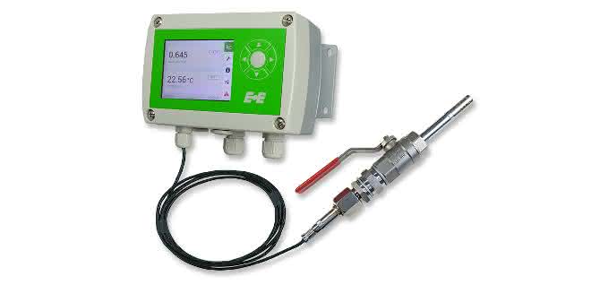 EE360 transmitter with IP65 polycarbonate housing and sensor with ball valve