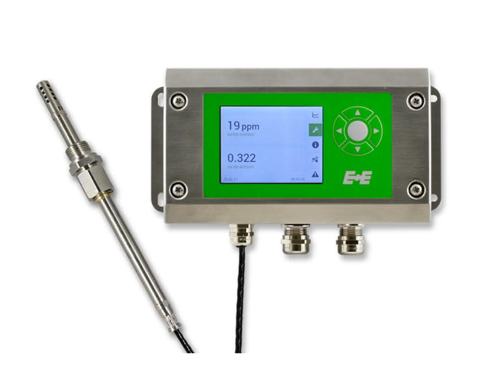 EE360 with stainless steel housing and sensor with displacement fitting