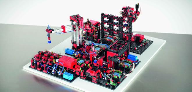fischertechnik factory system