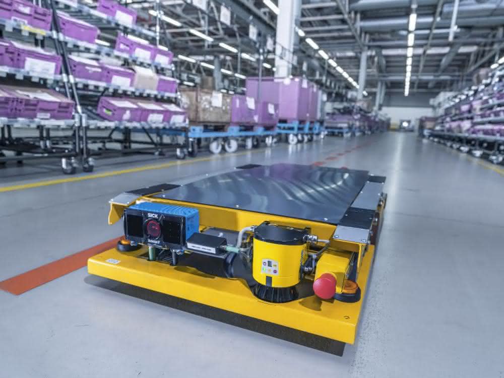picture-1_smart-transport-robot-wackersdorf