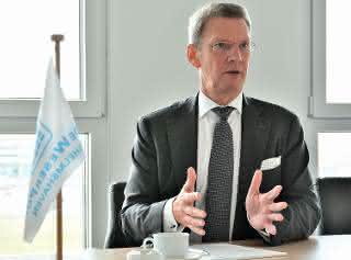 Interview with Andreas Bullwinkel