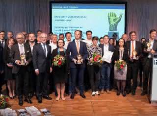 handling-award