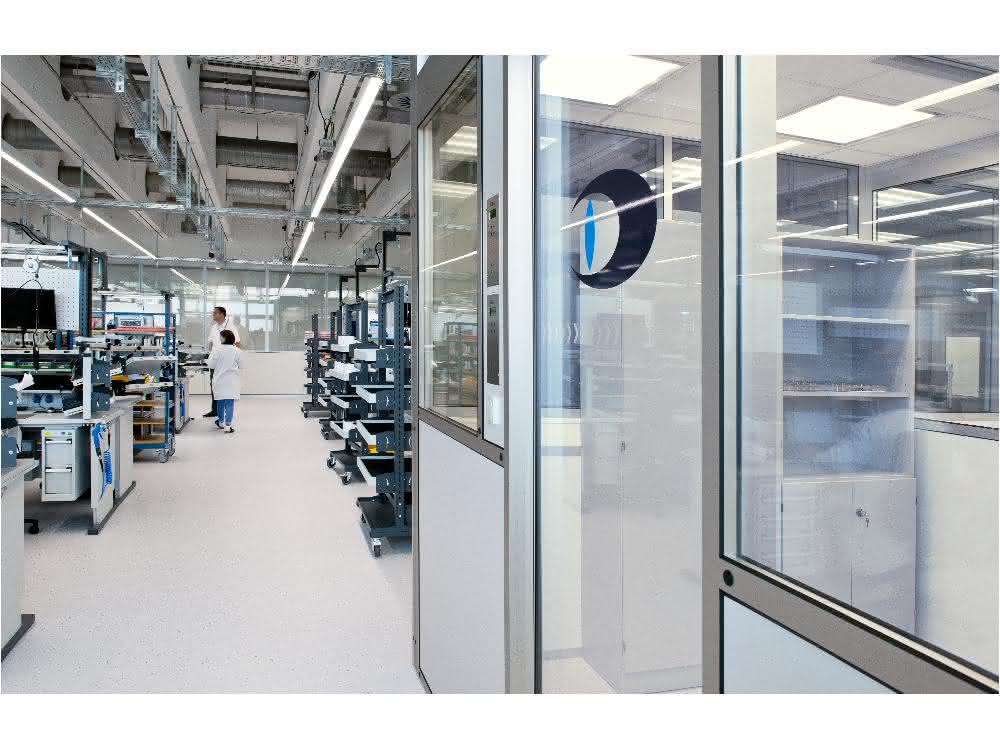 Clean room on production lines