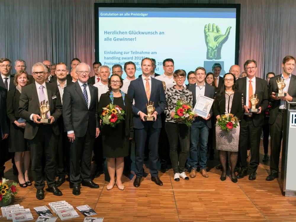handling_award group picture handling_award group picture