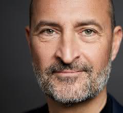 Marcel Ramin Derakhchan, DLA