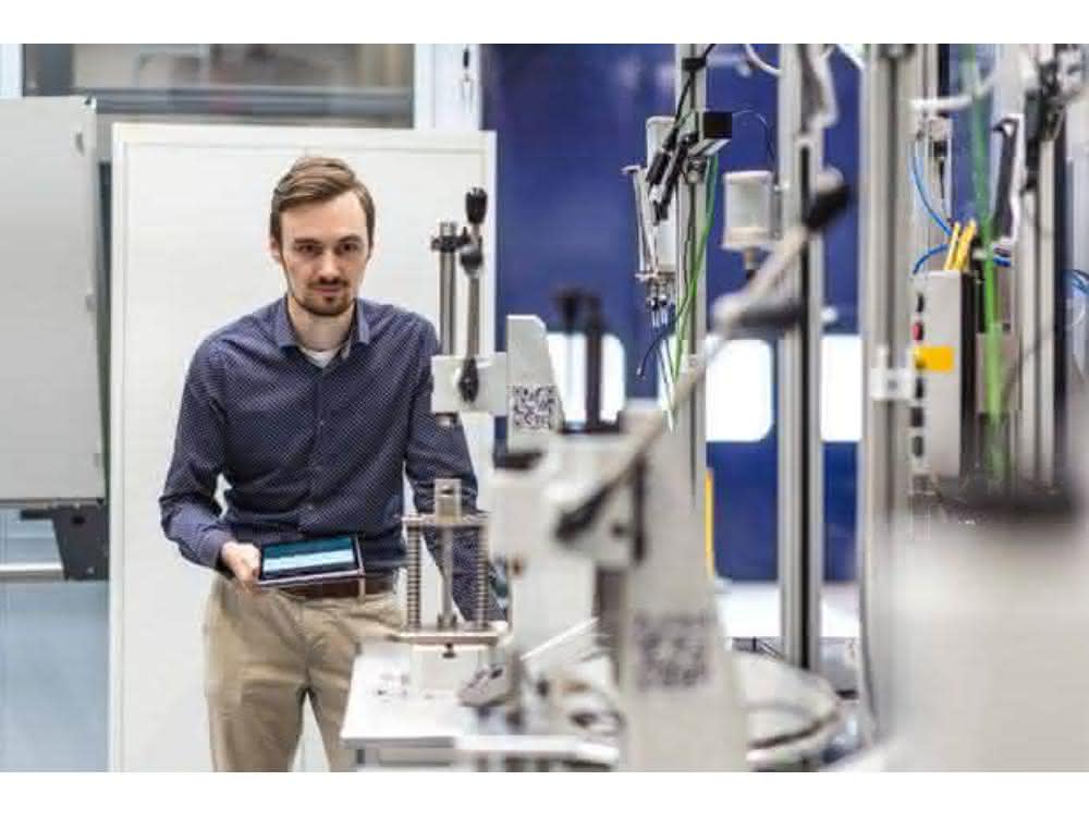 Die digitale Vernetzung bietet Unternehmen die Möglichkeit, flexibel zu produzieren Die digitale Vernetzung bietet Unternehmen die Möglichkeit, flexibel zu produzieren