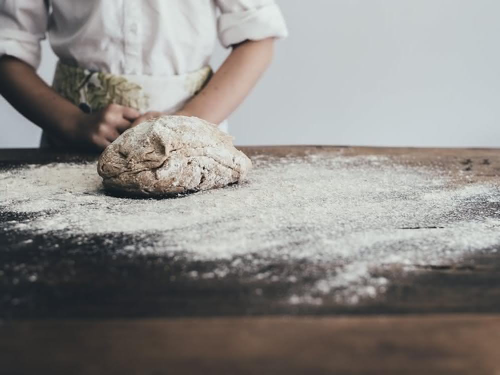Beim Brotbacken Beim Brotbacken
