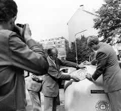 Den ersten Umweltengel bekam 1978 ein Recycling-Container aufgeklebt.