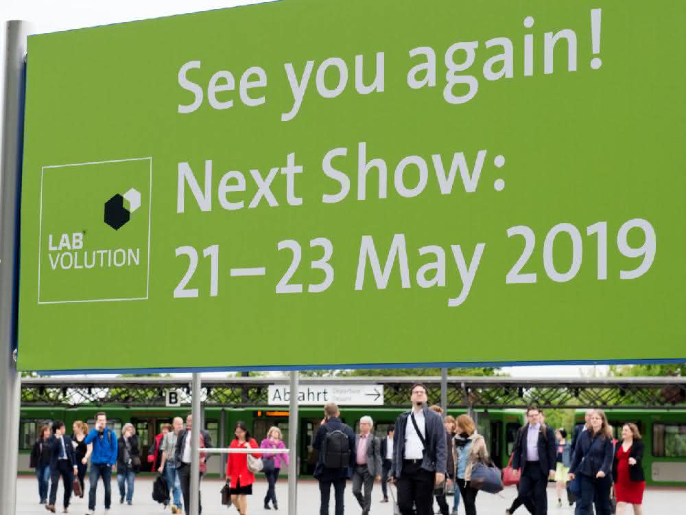 Die nächste Labvolution findet vom 21. bis 23. Mai 2019 in Hannover statt. Werbeplakat für Labvolution 2019