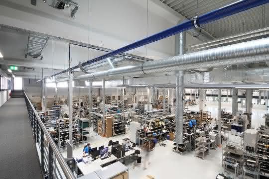 Endress+Hauser weiht neues Produktionsgebäude ein