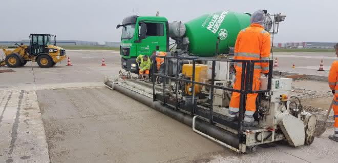 Schnellbeton für Vorfeld am Flughafen Hannover