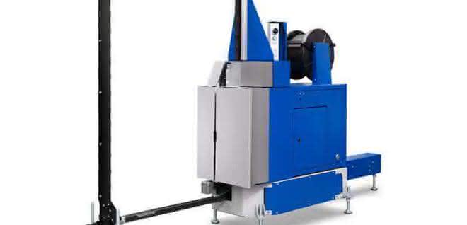 Strapping machine
