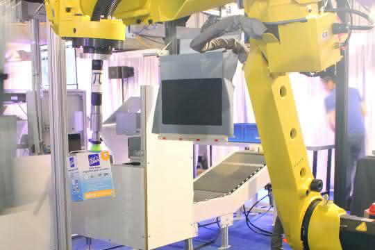 Dematic Roboter Piece Picking Module