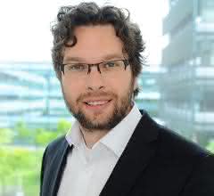 Dr. Oliver Uecke, Lipotype